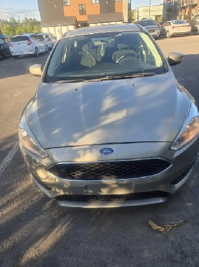 Ford Focus SE 2015 – Automatique – Très propre et fiable Image# 1