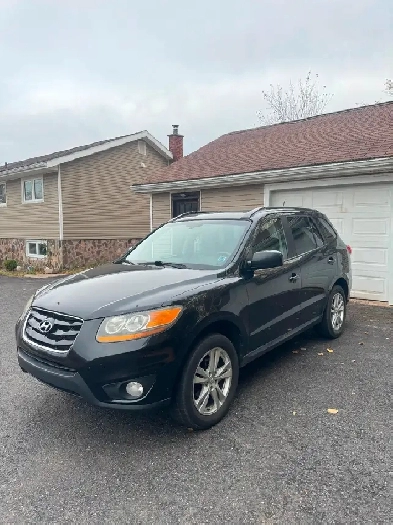 2011 Hyundai sante fe $3200 Image# 1
