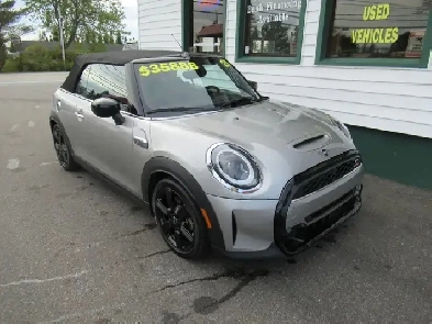 2023 MINI Convertible Cooper S Roadster w/ only 14k and mint! Image# 1