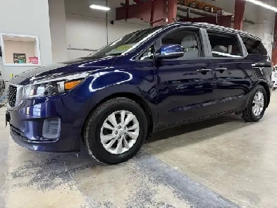 2018 Kia Sedona LX Image# 1