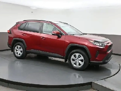 2020 Toyota RAV4 LE | AWD | ROOF RAILS | HOOD DEFLECTOR Image# 1