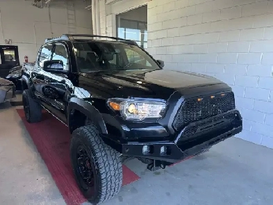 2023 Toyota Tacoma Image# 1