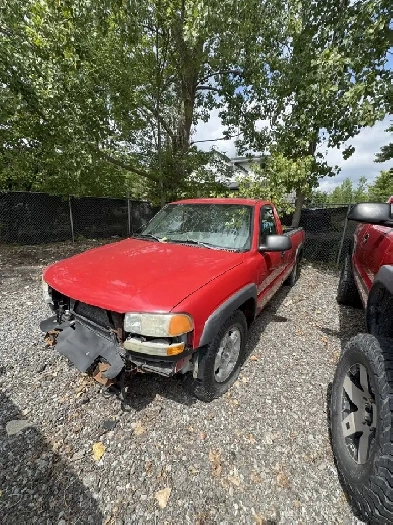 2005 GMC Sierra Image# 1