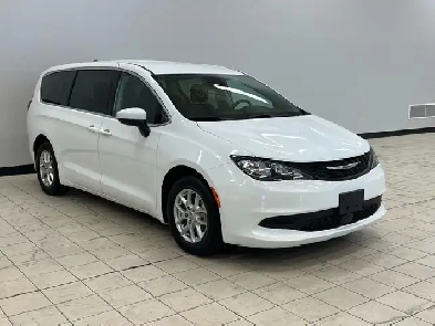 2023 Chrysler Grand Caravan SXT SXT - No Accidents Image# 1