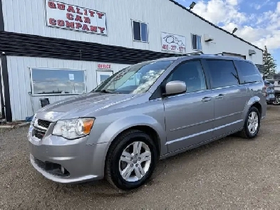 2016 Dodge Grand Caravan Crew Plus - NAV - HEATED SEATS/WHEEL - Image# 1