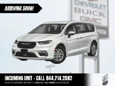 2023 Chrysler Pacifica Touring L - Blind Spot Monitor Image# 1