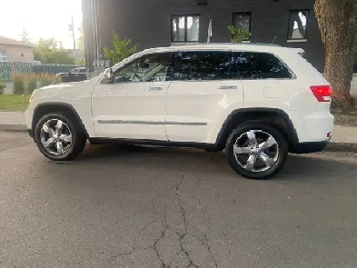 2012 JEEP Grand Cherokee Overland Image# 1