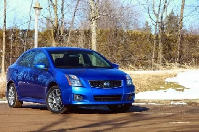 Nissan Sentra SE-R 2012 Berline 4 portes Daytona Blue Image# 1
