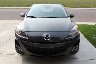 2010 Mazda 3 speed Hatchback Metallic Charcoal. Low Km. Image# 1
