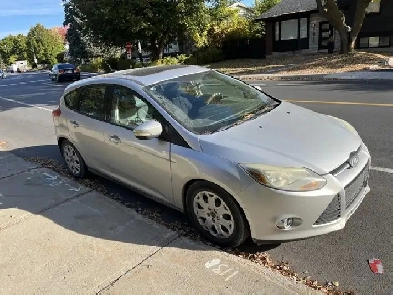 Ford focus 2014 SE, 5 portes Image# 1