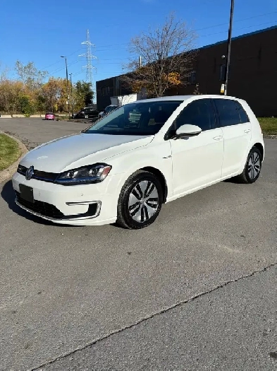 Volkswagen EGolf 2015 Image# 1