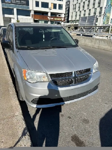 2011 Dodge Grand Caravan Image# 1