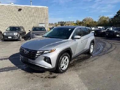 2022 Hyundai Tucson ESSENTIAL LOW MILEAGE | HEATED SEATS | PU... Image# 1