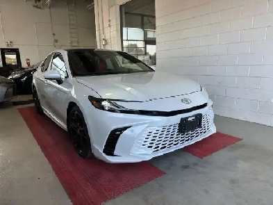 2025 Toyota Camry Image# 1