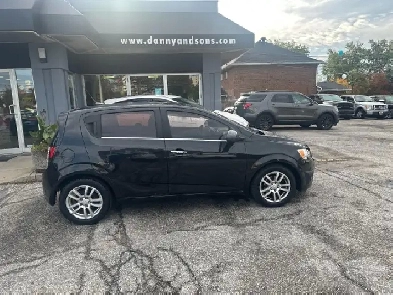 2013 Chevrolet Sonic 5dr HB LT Auto Image# 1