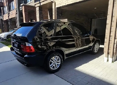 2004 BMW X5 - Pristine Condition Image# 1