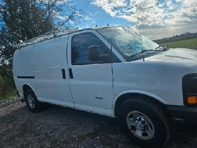 2016 Chevrolet express 2500 DURAMAX DIESEL 6.6 SUPER CHARGE Image# 1