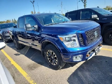 2018 Nissan Titan S AWD Image# 1