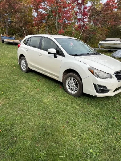 2016 Subaru Impreza hatchback Image# 1