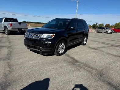 2018 Ford Explorer XLT MINT ONLY 142KM Image# 1