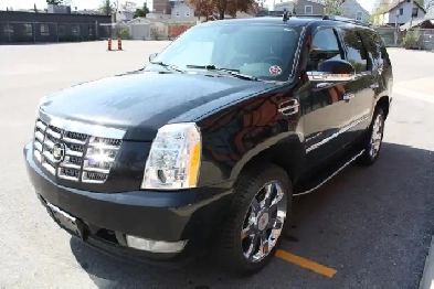 2012 Cadillac Escalade Luxury edition AWD | CERTIFIED Image# 1