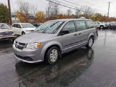 2016 Dodge Grand Caravan SE Image# 1