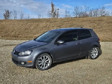 2011 Volkswagen Golf Image# 1