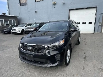 Kia Sorento LX AWD tout equipe etat impeccable doccasion 2019 Image# 1