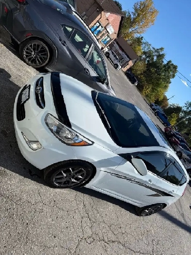 2015 Hyundai Accent , LOW KMS Image# 1