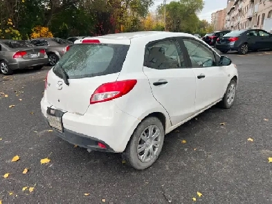 2012 Mazda 2 GX -Automatique , groupe electrique, Aircondition Image# 1