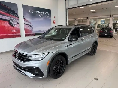 2022 Volkswagen Tiguan Comfortline R-Line Black Edition Image# 1