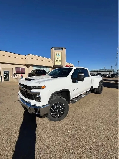 2024 Chevrolet 3500 LT Dually Duramax Image# 1