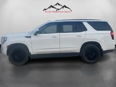 VERY CLEAN 2023 GMC YUKON AT4 4X4 Image# 1