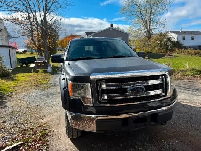 2013 Ford F150 4X4 safety till 2026 Image# 1