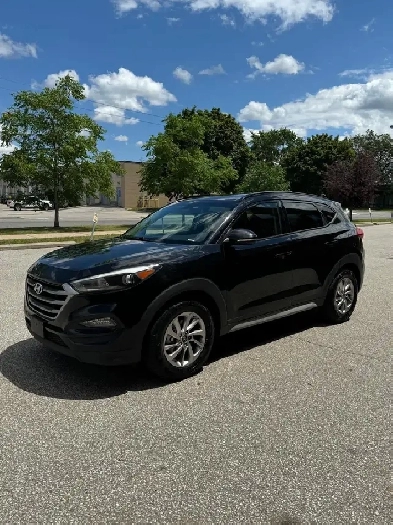 2018 Hyundai Tucson SEL (fully loaded) Image# 1
