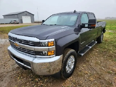 2016 Chevy Silverado 3500 Crew Cab 4X4 LT 6.6L - Rebuilt Title Image# 1