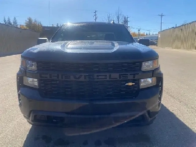 2019 Chevrolet Silverado 1500 Custom 4x4 - $28,995 Image# 1