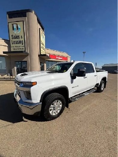 2023 Chevrolet Silverado 3500 LTZ Image# 1