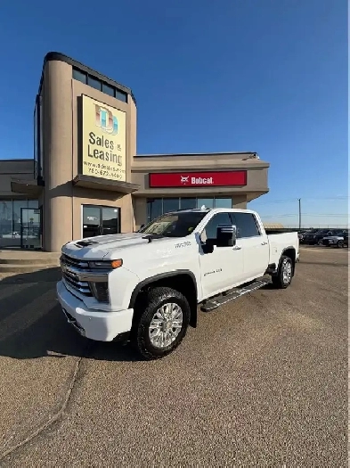 2022 Chevrolet 2500 High Country Image# 1