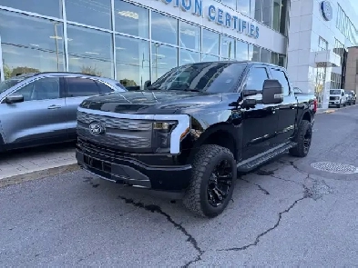 2024 Ford F-150 Lightning LARIAT | LONG RANGE | MAX TOW | TOIT P Image# 1