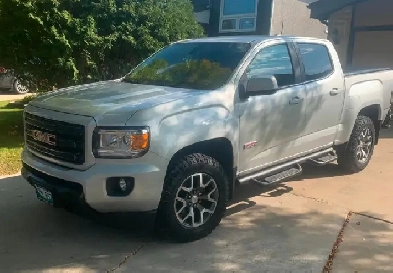 2018 GMC CANYON SLE ALL TERRAIN - PRIVATE SALE (No GST) Image# 1