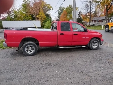 RAM 1500 2004 Boite de 8' Image# 1