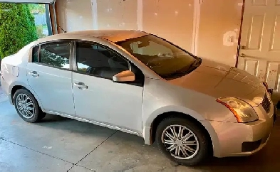 Nissan Sentra 2.0 S - Priced to Sell! Image# 1