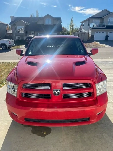 2012 Dodge Ram 1500 5.7L Hemi Image# 1