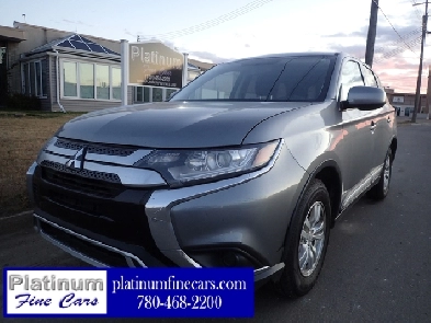 2019 Mitsubishi Outlander ES AWD Image# 1