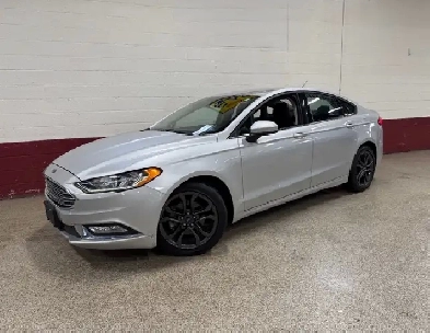 2018 Ford Fusion SE FWD ONLY 14,100KM - BLUETOOTH - BACKUP CAM Image# 1