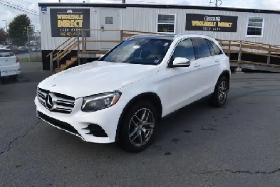 2017 Mercedes-Benz GLC GLC300 4MATIC Image# 1