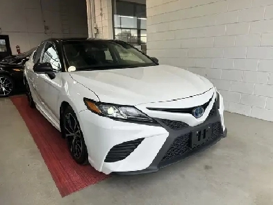 2018 Toyota Camry Image# 1