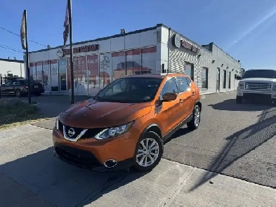 2017 Nissan Qashqai SV Image# 1