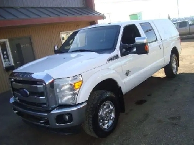 2013 Ford Super Duty F-350 SRW 4X4 CREW CAB LARIAT DIESEL Image# 1